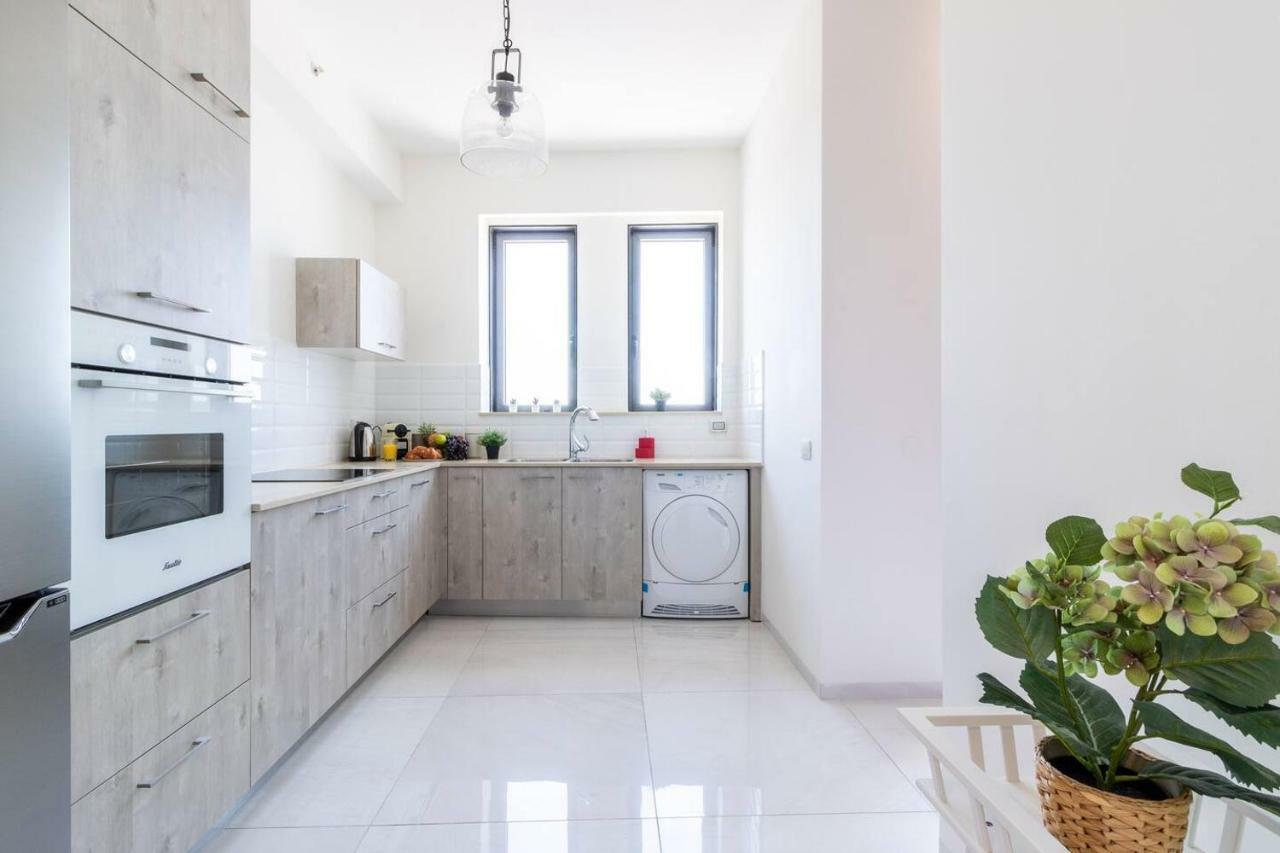 Magical 3Br/Parking With Amazing View, City Center Baitulmaqdis Luaran gambar